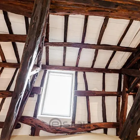 Kys Castello Guest house *